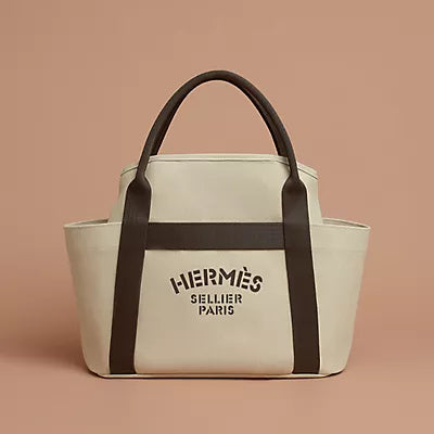 The Grooming Bag