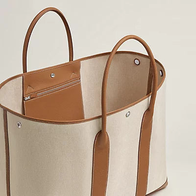 Garden Party Voyage 49 bag