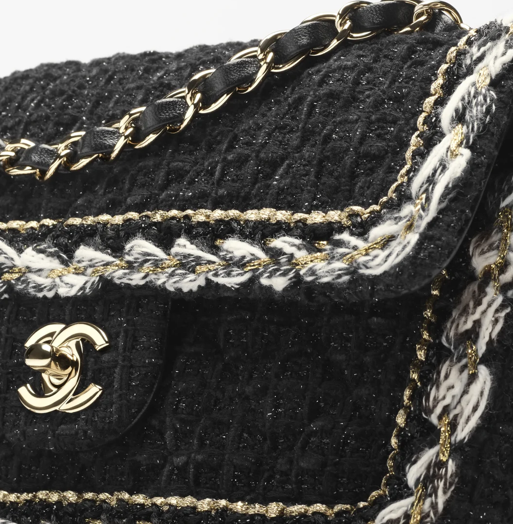 Small Classic Handbag