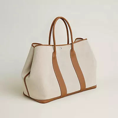 Garden Party Voyage 49 bag