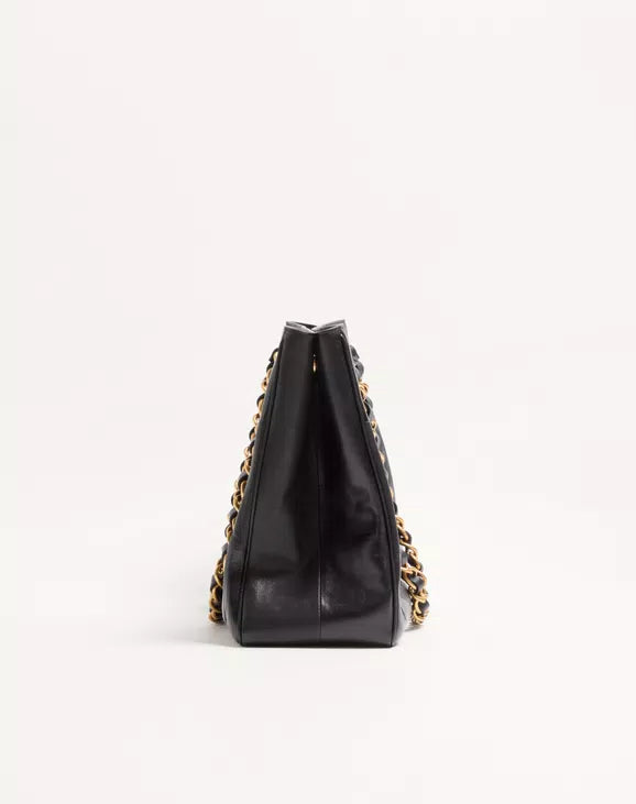 Valentino Garavani Laseine Shopping Bag In Nappa Leather With A Chevron Pattern